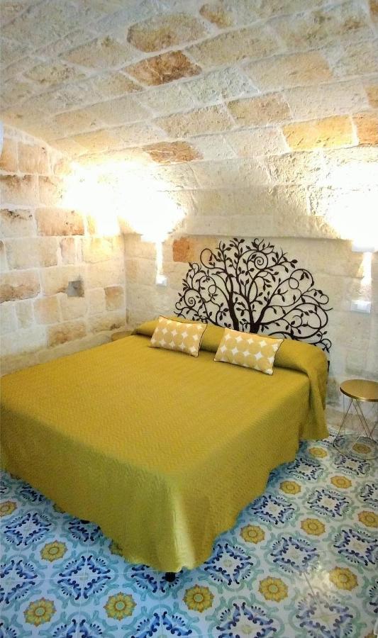 My Monopoli - Casa Dei Fiori Suite "Mimosa" Casa D'Epoca Buitenkant foto