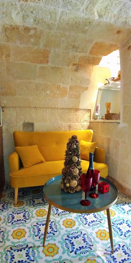 My Monopoli - Casa Dei Fiori Suite "Mimosa" Casa D'Epoca Buitenkant foto